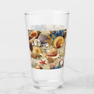 conchas marinas en la playa