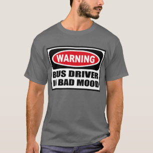 CONDUCTOR del AUTOBÚS amonestador EN la camiseta
