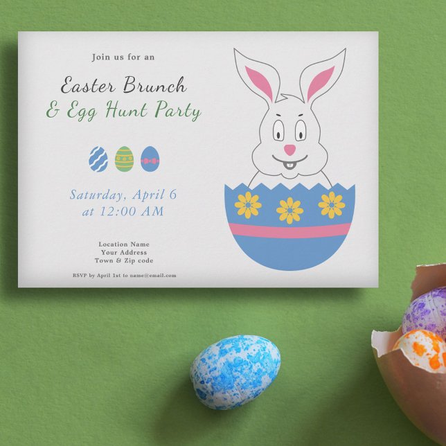 Conejo de pascua que surge de una invitación al hu (Easter Cute Bunny emerging from an egg Invitation)