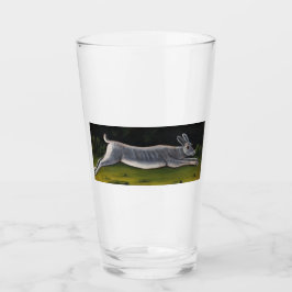 Conejo Gris Largo Saltando Sobre Campos