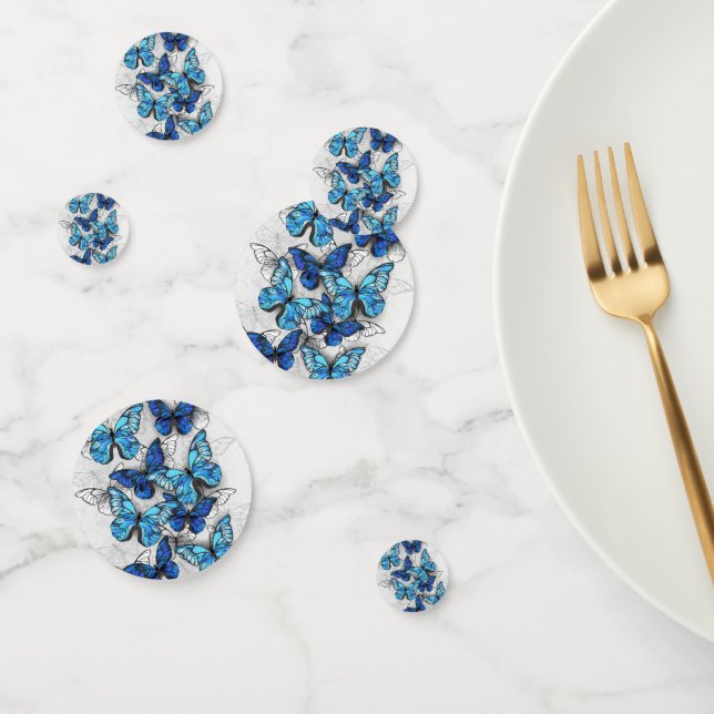 Confeti Composición de las mariposas blancas y azules (Grupo)
