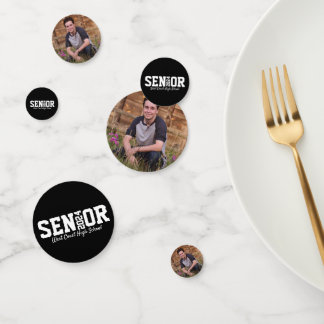 Confeti Foto de la carta de graduación secundaria negra en