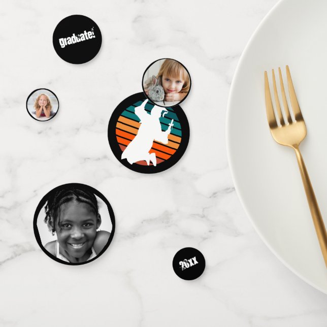 Confeti Graduado de Graduación Retro Saltando por Alegría  (Grupo)