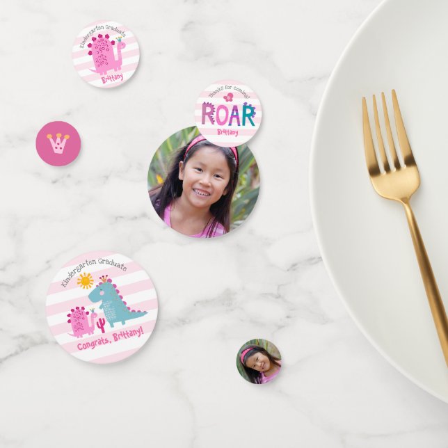Confeti Kindergarten Graduation Pink Dinosaur Girl 2 Photo (Grupo)