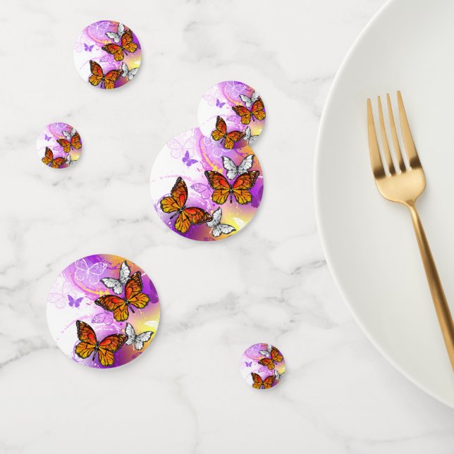 Confeti Mariposas monarcas en fondo morado (Grupo)