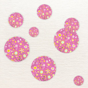 Confetti floral de flores silvestres rosadas de bo