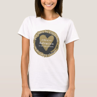 Confianza en el corazón de las camisetas