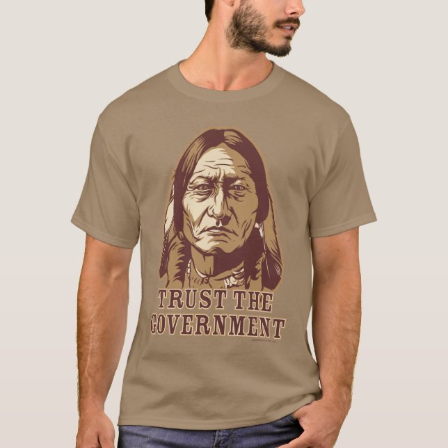 Confíe en la camisa del gobierno (Anverso)