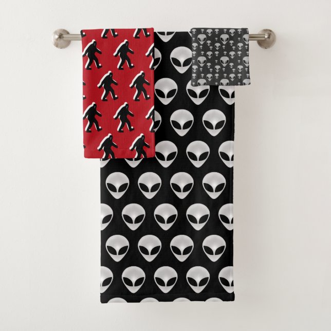 Conjunto de toallas de baño paranormales (In situ)