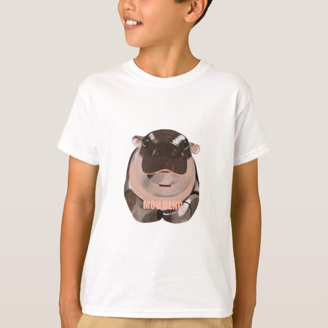 Conoce la camiseta "Moo Deng" de Hippo (Anverso)