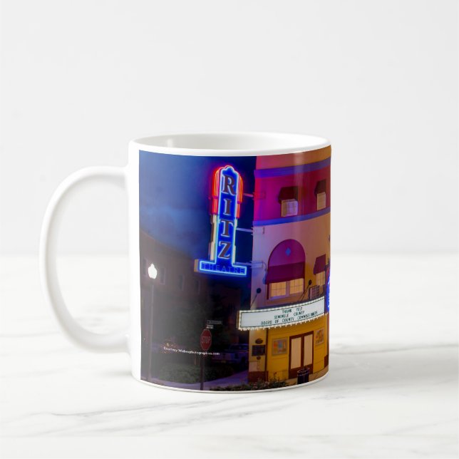 Copa de Café del Teatro Ritz (Izquierda)