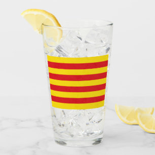 Copa de vidrio patriótico con bandera de Cataluña,