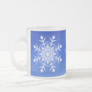 Copa o jarra helada de copo de nieve de invierno
