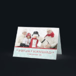 Copos de nieve | Tarjeta de felicitación por festi<br><div class="desc">TARJETA DE FOTO ROJA, AZUL Y BLANCA, SNOWFLAKES ESPAÑOLA DE VACACIONES. ELKE CLARKE© PARA LA GALERÍA DE MONOGRAM. Envíe sus saludos navideños a sus amigos y familia usando esta divertida tarjeta de vacaciones contemporánea con foto. "Felix Navidad". El patrón de fondo de copo de nieve azul claro le añade un...</div>