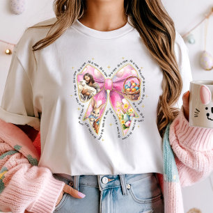 Coquette: Se levanta la camiseta de Pascua; Christ