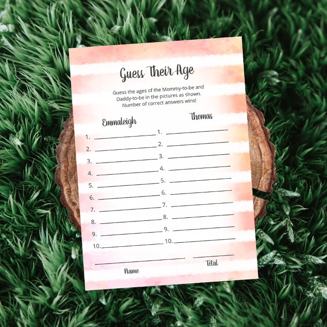 Coral de conejo blanco adivina su tarjeta de juego (Subido por el creador)