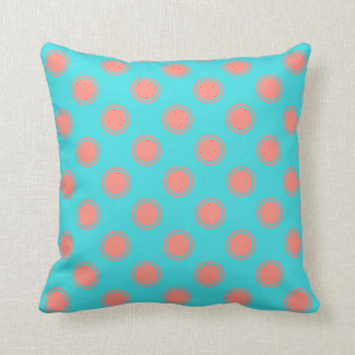 Coral en almohada angulosa multi de los círculos