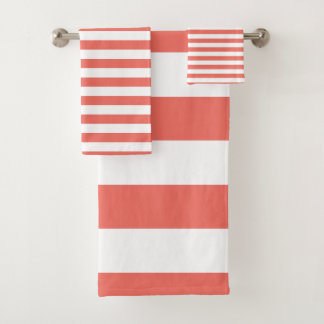 Coral moderno y modelo rayado blanco