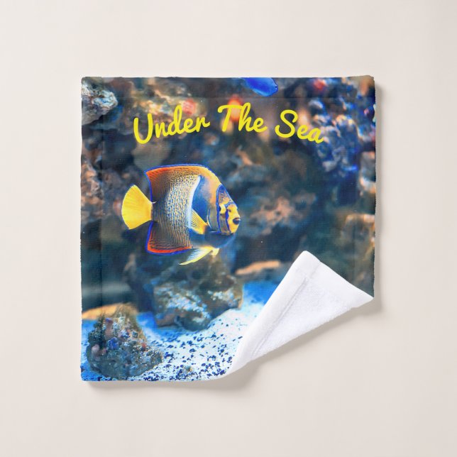 Coral tropical vibrante submarino de los pescados (Toallita)