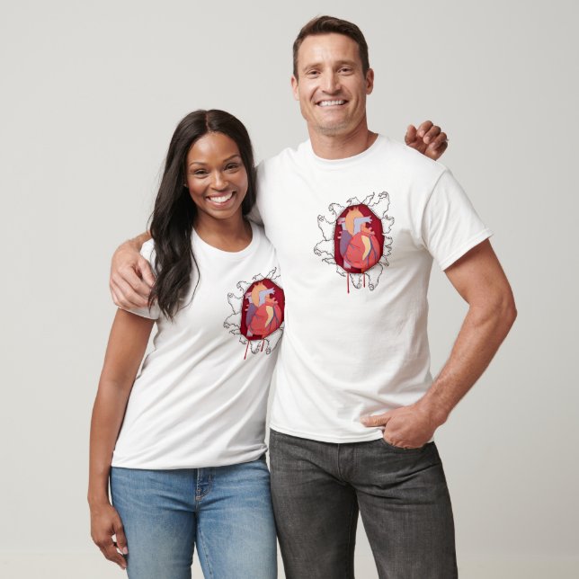 Corazón desgarrando a través de la camiseta del pe (Unisexo)