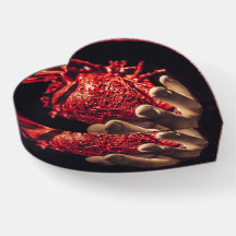 Corazón en mis manos peso de papel