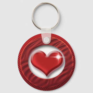 Corazón rojo, cadenas románticas y llaveros