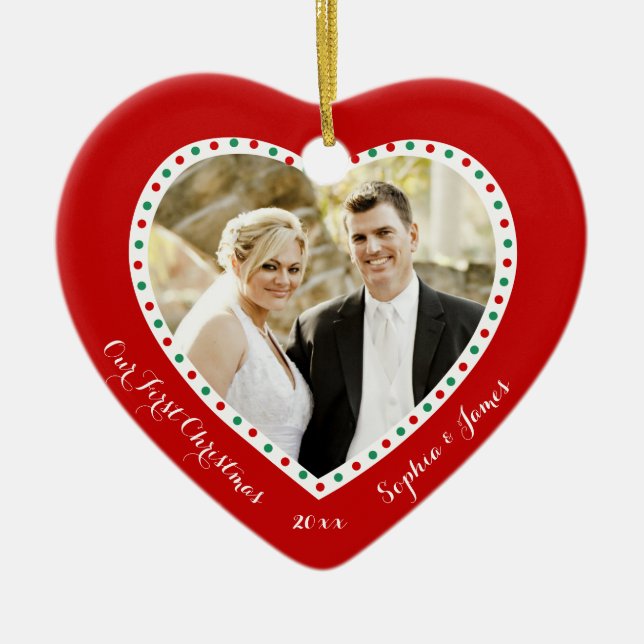 Corazón Rojo Nuestro Primer Ornamento De Navidad (Frente)
