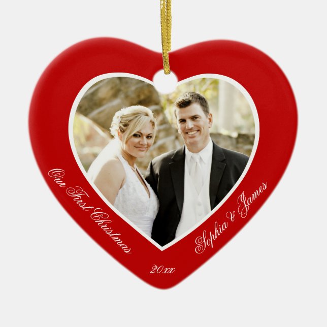 Corazón Rojo Nuestro Primer Ornamento De Navidad (Frente)