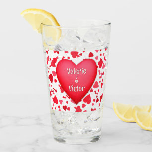 Corazones de confetti rojos personalizados