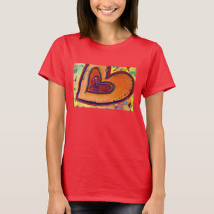 Corazones felices pintando camiseta de arte de amo