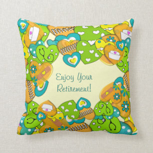 Corazones jubilados de la almohada de la enfermera