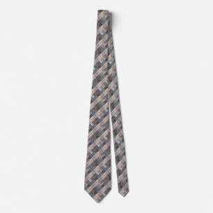 Corbata a cuadros grises.