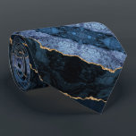 Corbata Agate Blue Gold Marble Elegant Neck Tie Gift<br><div class="desc">Lazos con Agate Navy Blue Gold Gemstone Marble Geode Purpurina Sparkle Cumpleaños - Aniversario o Regalo Boda / Suministrador - Personalizado - Añadir su carta / o nombre - Texto / más - Hacer su regalo especial de viaje - Redimensionar y mover o eliminar y agregar texto / elementos con...</div>