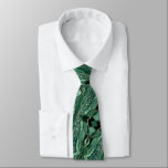 Corbata Agate Green Gold Marble Purpurina de cuello esmera<br><div class="desc">Vínculos de cuello con el Agate Green Gold Purpurina Geode Marble Emerald Sparkle Cumpleaños Personalizado - Aniversario o Lazos Bodas / Regalo - O Añadir su nombre - Texto - Hacer su regalo especial - Redimensionar y mover o eliminar y agregar texto / elementos con la herramienta de personalización. Diseño...</div>