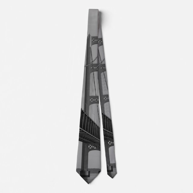 Corbata Along Mackinac Bridge Grayscale Neck Tie (Anverso)