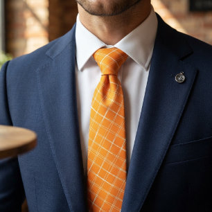 Corbata Amarillo cruzado por líneas blancas