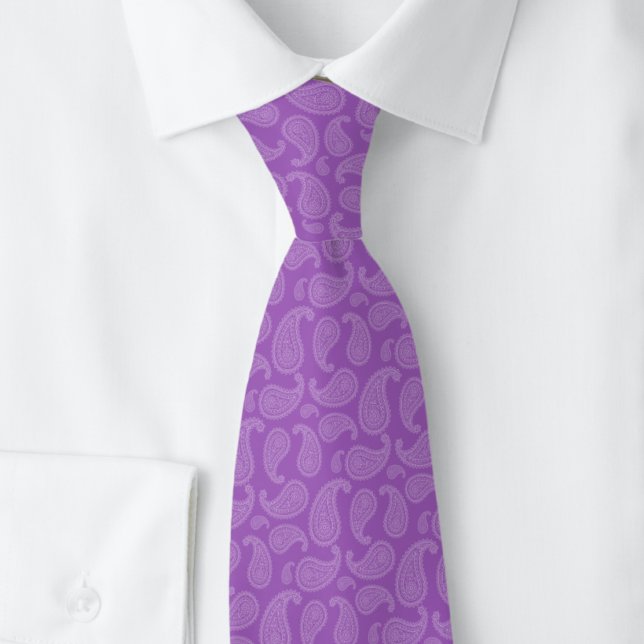 Corbata Amethyst Paisley (Subido por el creador)