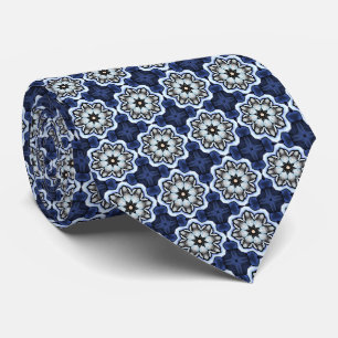 Corbata azul con estrellas cruzadas