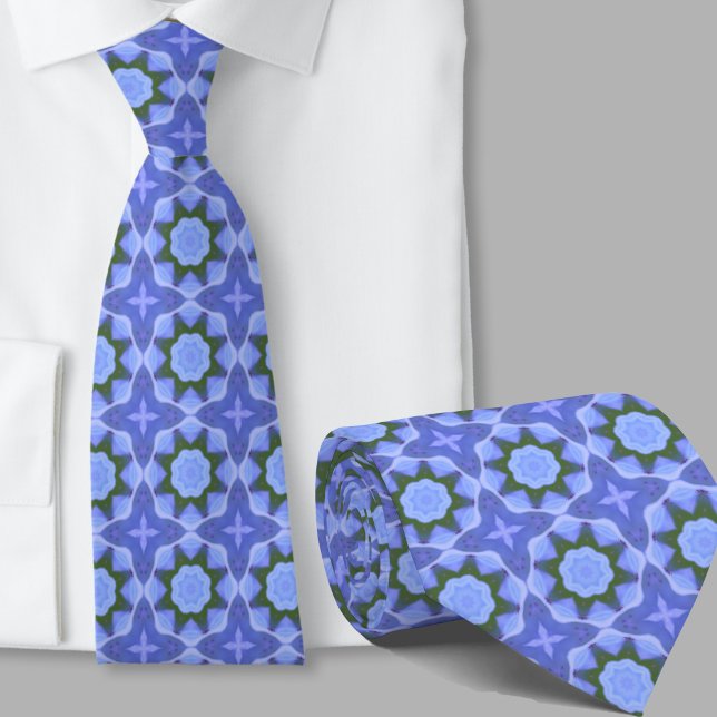 Corbata azul con patrón geométrico artístico moder (Subido por el creador)