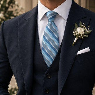 Corbata Azul Polvo Plateado con Rayas Diagonales Clásico
