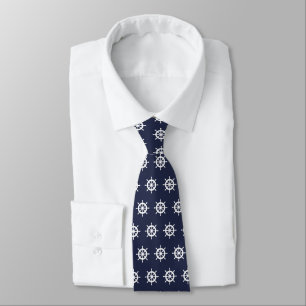 Corbata azul y blanca de la rueda náutica