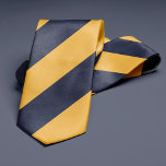 Corbata Bandas azules de oro y marina<br><div class="desc">Elegante patrón de rayas náuticas en colores audaces y clásicos perfecto para la oficina o una noche en el centro.</div>