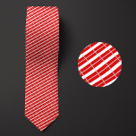 Corbata Bandera del Patrón de Austria<br><div class="desc">La bandera de Austria Pattern Necktie resalta los colores nacionales del país desde una distancia,  empleando un ingenioso diseño anglonizado. Tras una inspección más minuciosa,  el patrón repetible y sin fisuras de banderas pequeñas muestra el estandarte nacional del país de una manera estética y agradable.</div>