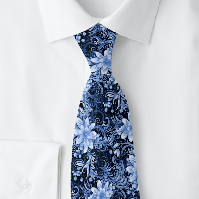 Corbata Batik Floral Azul Marino (Subido por el creador)