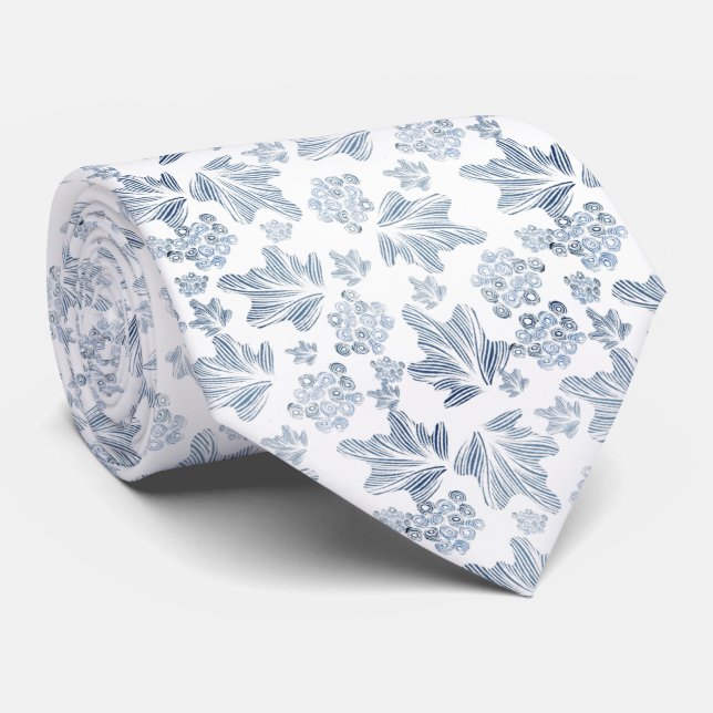 Corbata blanca con hojas azules (Enrollado)