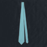 Corbata Boda de Iniciales Purist Blue Groom y Groomsmen<br><div class="desc">Corbatas azul purista para que el novio y sus padrinos coincidan con nuestras suites bodas azul purista. Escondido en la parte de atrás, puedes personalizar fácilmente las iniciales, así que no hay duda de quién es la corbata. El color y el tipo de letra de las iniciales, así como el...</div>