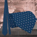 Corbata Boda De Punto De Pin Rosa Y Azul De La Marina Clás<br><div class="desc">Un clásico y elegante empate nupcial en azul marino profundo con un patrón puntiagudo de pin rosado.</div>