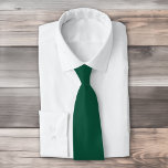 Corbata Bosque sólido verde oscuro<br><div class="desc">Diseño verde oscuro del bosque sólido.</div>