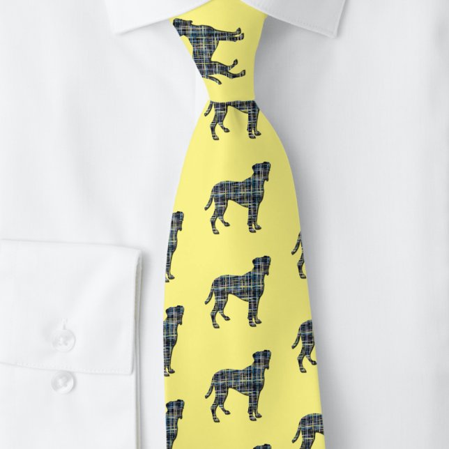 Corbata Boxeador Perro Amarillo y Línea de la Cuadrícula A (Boxer dog silhouette grid pattern tie on yellow background close up tie)