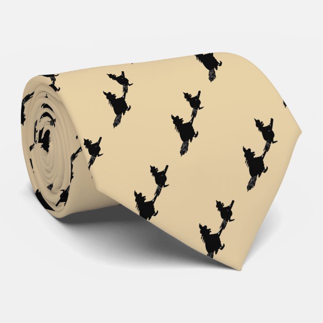 Corbata brujas voladoras espeluznantes en halloween (Enrollado)